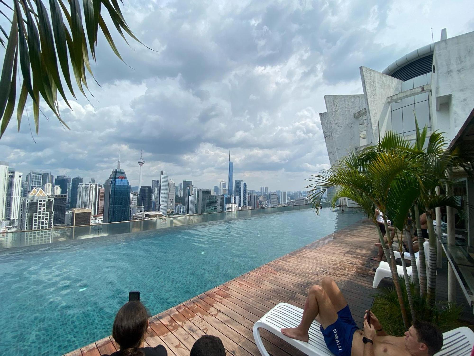 Asrama Celestial Heights Featuring Infinity Skypool Kuala Lumpur